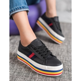 SHELOVET Chaussures de sport sur la plate-forme noir multicolore 1