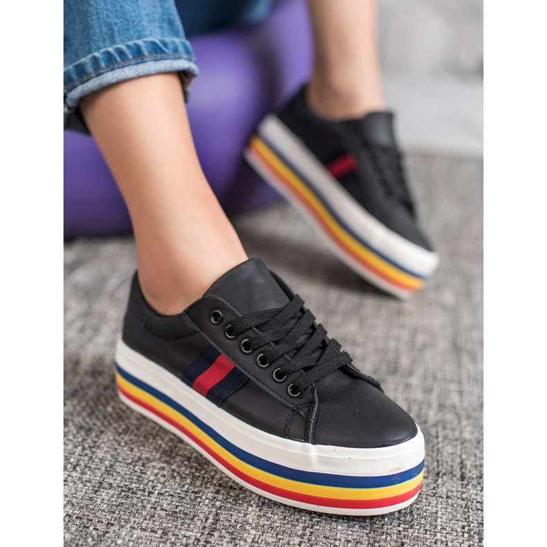 SHELOVET Chaussures de sport sur la plate-forme noir multicolore 1