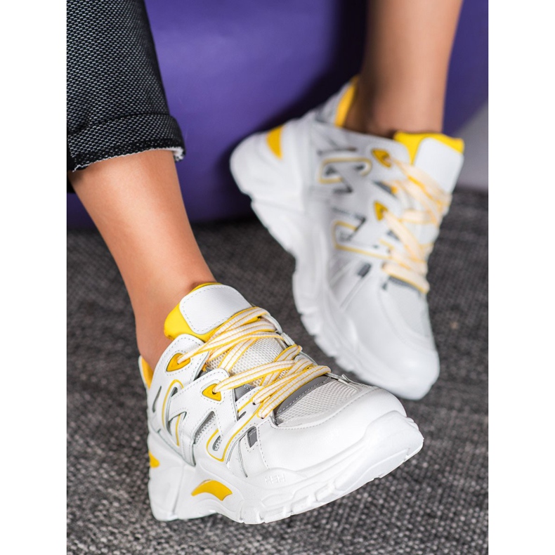 Small Swan Baskets confortables en cuir écologique blanche jaune 1