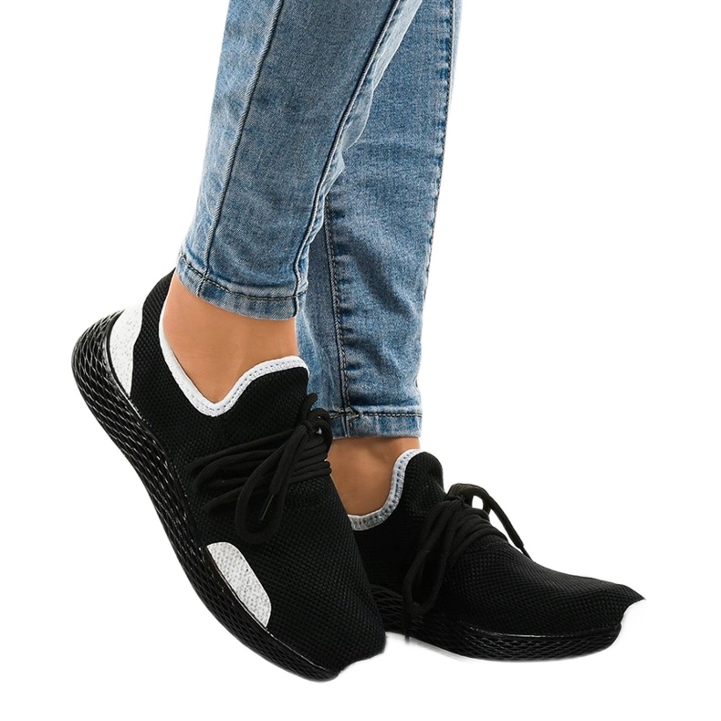 Chaussures de sport pour femmes noires B-6851 le noir 2 Chaussures de sport pour femmes noires B-6851 le noir 2