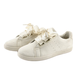 Baskets AM-8105 en daim beige 2