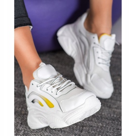 SHELOVET Baskets à la mode sur la plate-forme blanche jaune 3