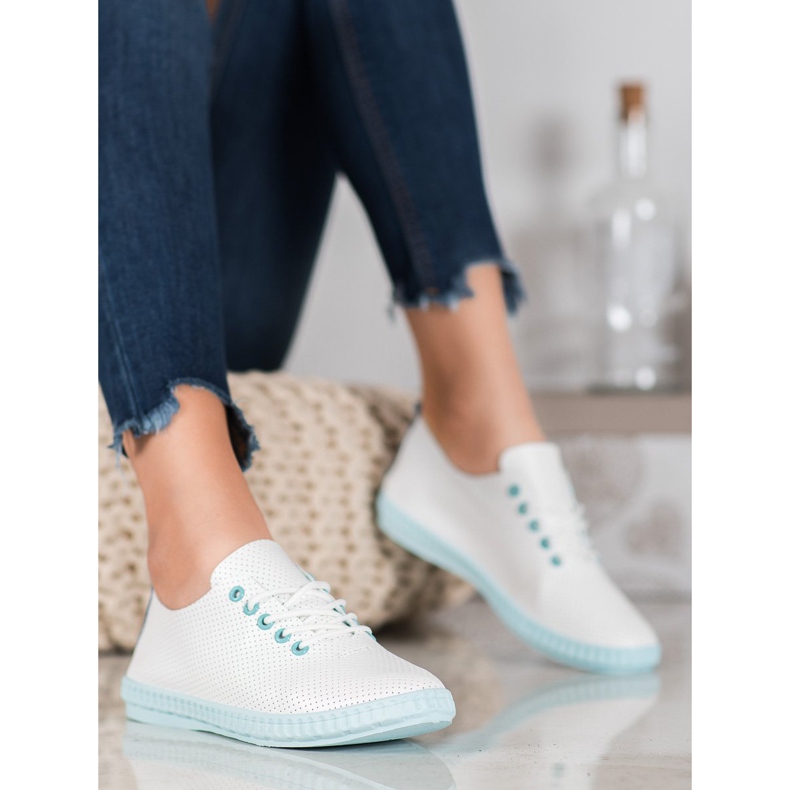 SHELOVET Baskets Ajourées Légères blanche 2 SHELOVET Baskets Ajourées Légères blanche 2