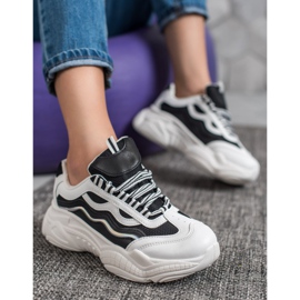 SHELOVET Baskets sur la plate-forme blanc noir 2