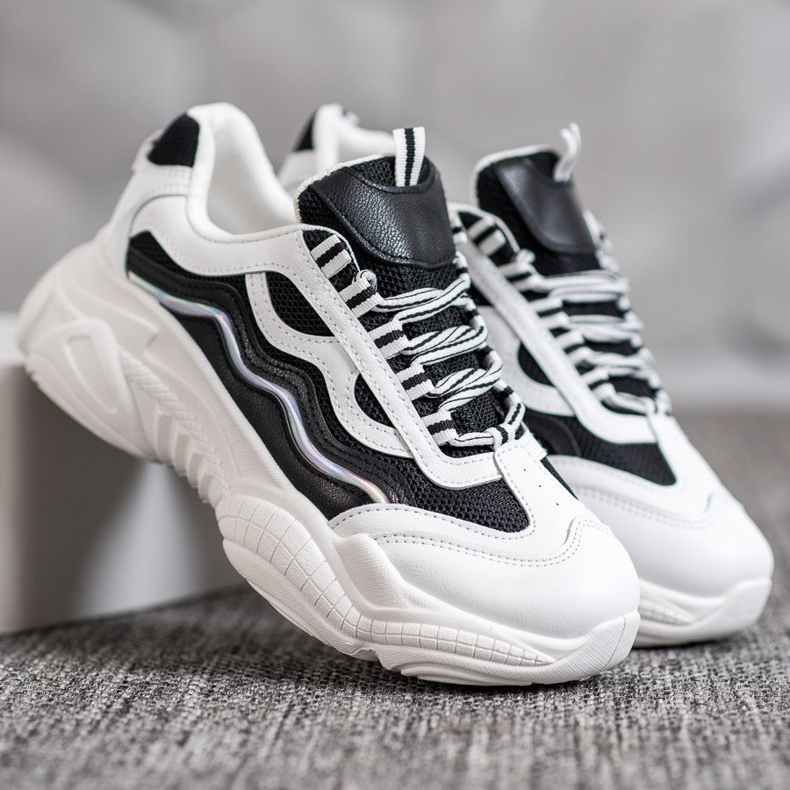 SHELOVET Baskets sur la plate-forme blanc noir 1