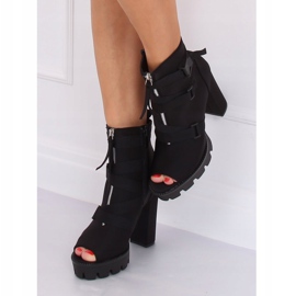 Boots à bout ouvert sur une plateforme noire NS123P Noir le noir 2