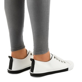 1016 baskets classiques blanches le noir 3
