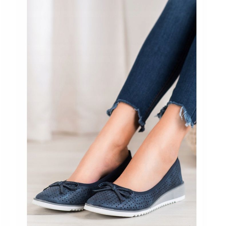 Goodin Escarpins à coins ajourés bleu 1