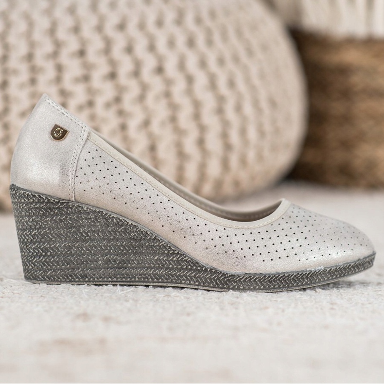 Pompes compensées légères beige 1