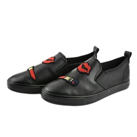 Baskets noires avec imprimés G1202A-3 le noir 2