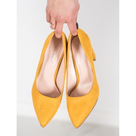 Ideal Shoes Escarpins à talons hauts jaune 4