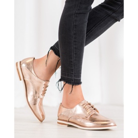 SHELOVET Chaussures dorées avec cuir écologique 2