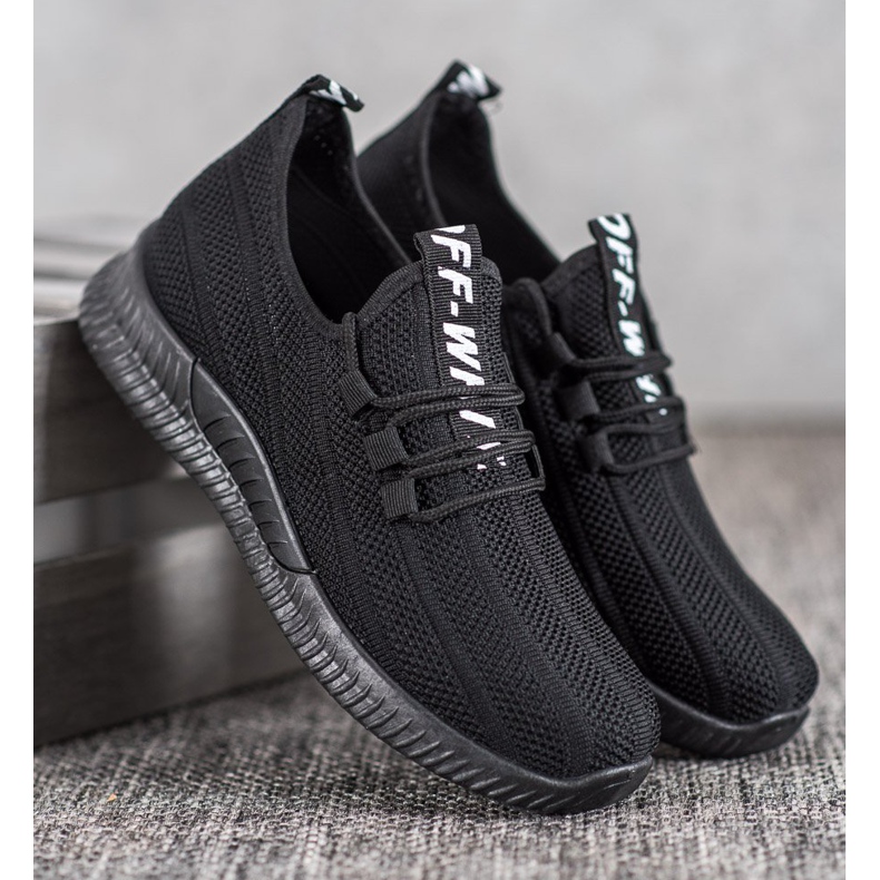 SHELOVET Chaussures noires ajourées le noir 1