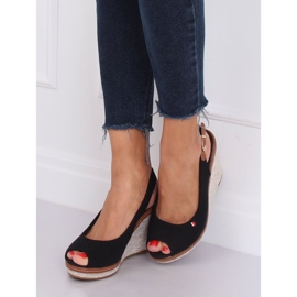 Sandales noires sur talon compensé R132P Noir le noir 1