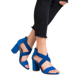 Sandales bleuet sur le curseur VINCEZA 2