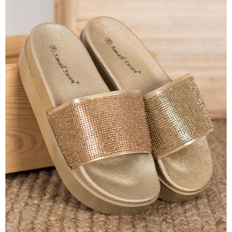 SHELOVET Pantoufles Sur La Plateforme jaune 1