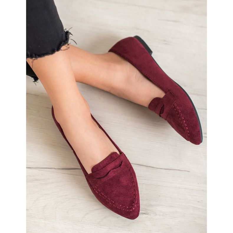 Best Shoes Mocassins En Daim En Spitz rouge 1