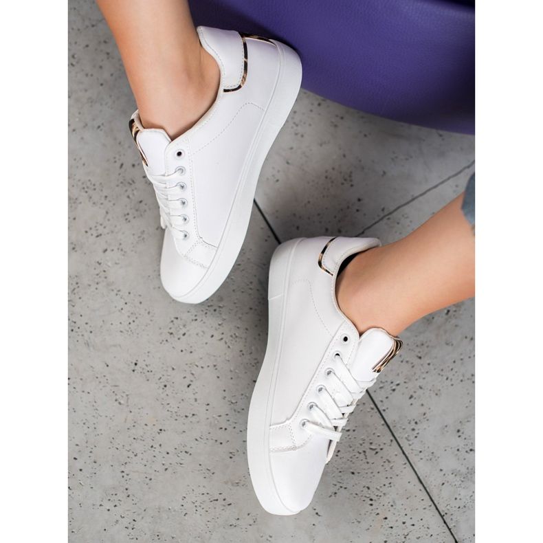 SHELOVET Chaussures de sport blanches confortables 1