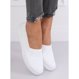 NB338P Baskets blanches en maille 3