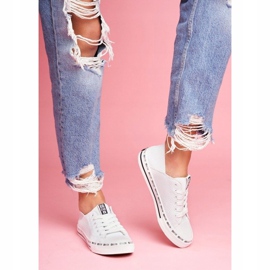 Chaussures femme blanches, baskets ajourées Big Star FF274024 2