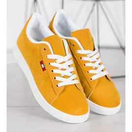 SHELOVET Chaussures confortables en éco-cuir jaune 3