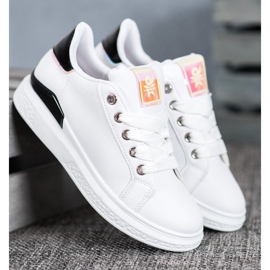 SHELOVET Chaussures de sport en cuir écologique blanche le noir 1