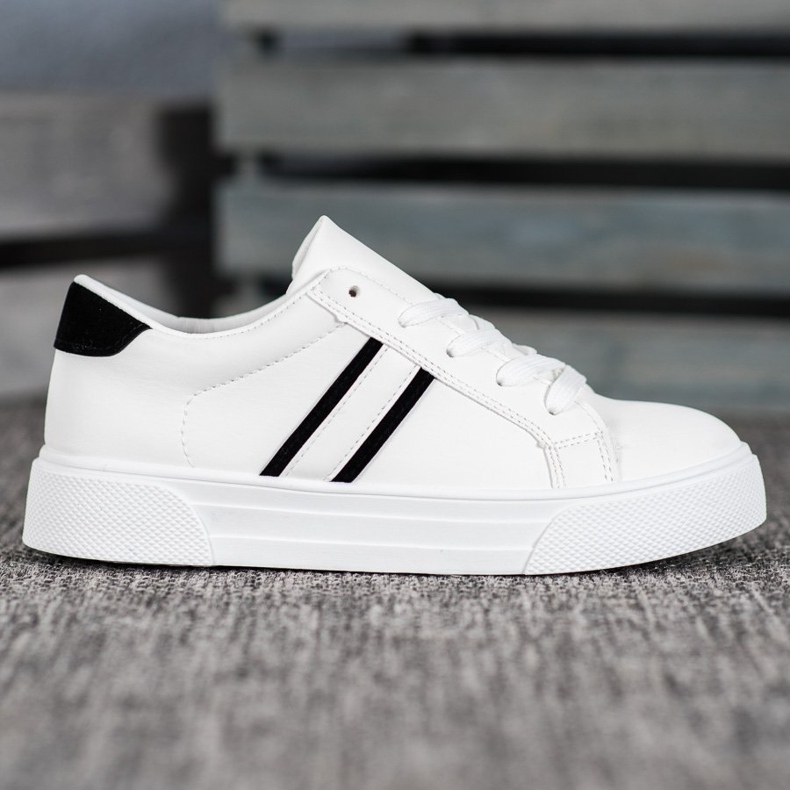 SHELOVET Chaussures de sport en cuir écologique blanc 1
