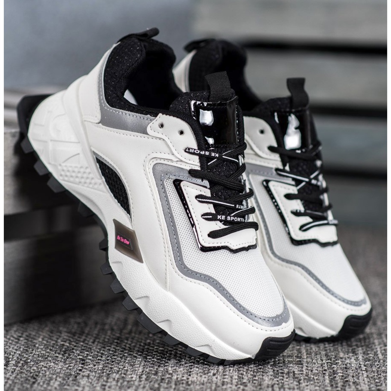 SHELOVET Baskets à semelle noire blanc 2