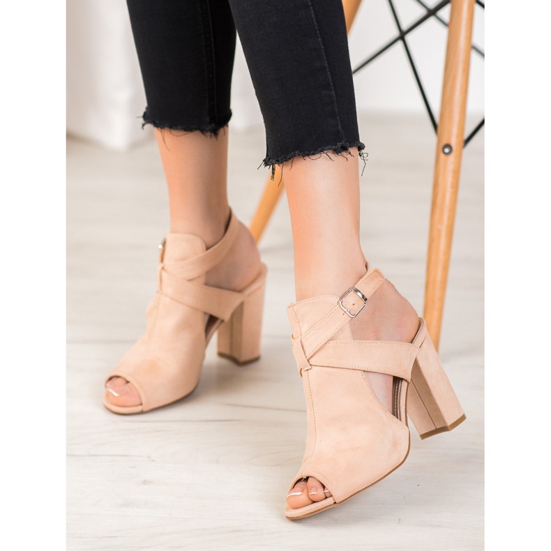 Seastar Sandales élégantes sur un bar brun 1