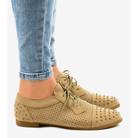 Chaussures ajourées beiges à clous MJ1125 3