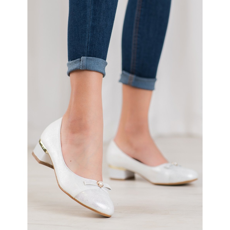 SHELOVET Escarpins élégants avec une perle blanche gris 2 SHELOVET Escarpins élégants avec une perle blanche gris 2