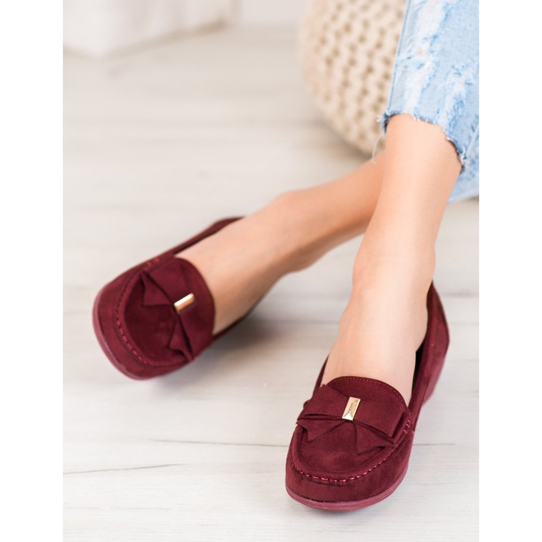 SHELOVET Ballerines bordeaux sur un coin rouge 2