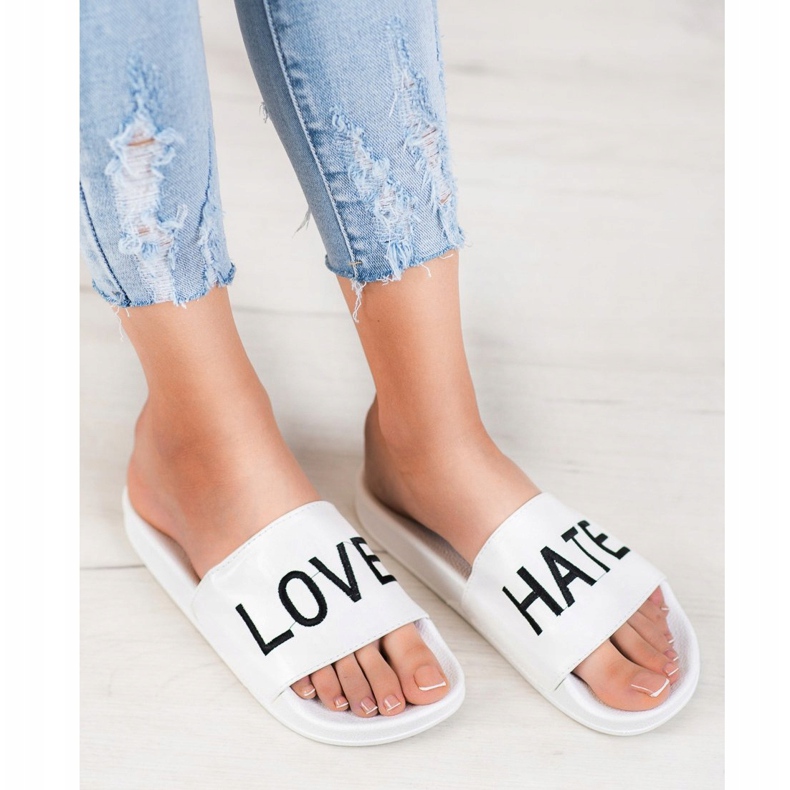 Small Swan Pantoufles en cuir écologique LOVE &amp; HATE blanc 1