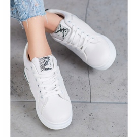 SHELOVET Chaussures blanches à semelle compensée cachée 4