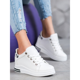 SHELOVET Chaussures ajourées avec un coin caché blanche 4