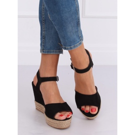 Sandales noires sur talon compensé 9R195 Noir 2