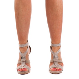 Sandales En Daim Sur Un Talon Haut S239 Kaki 3