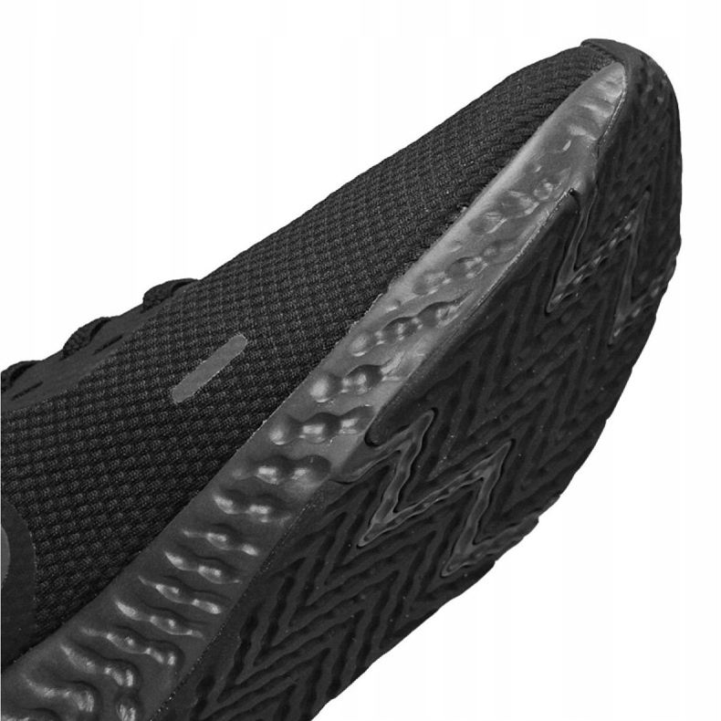 Chaussure Nike Revolution 5 FlyEase Wide M CJ9885-001 le noir 1