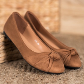 Clowse Ballerines confortables en daim brun 3
