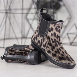 Kylie Bottes en daim à imprimé léopard beige le noir 1
