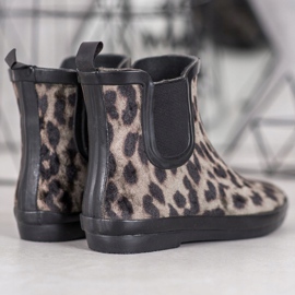 Kylie Bottes en daim à imprimé léopard beige le noir 2