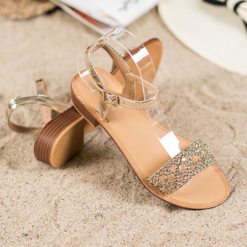 Small Swan Sandales tressées élégantes d'or 1