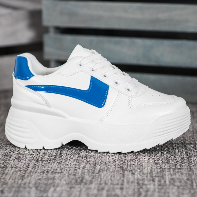 Kylie Baskets sur la plate-forme blanche 1