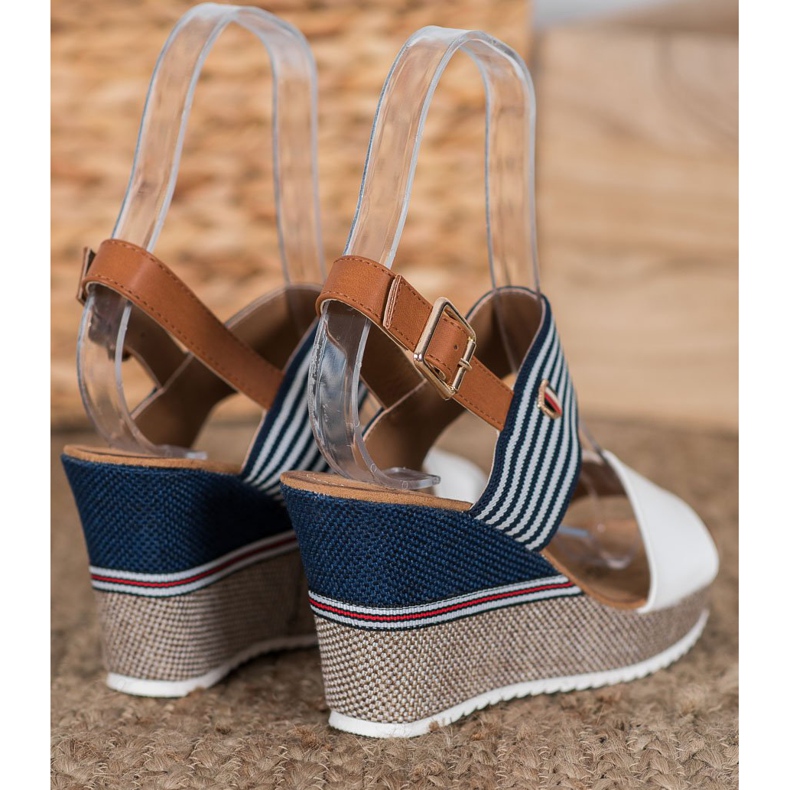 Goodin Sandales compensées blanc bleu 1