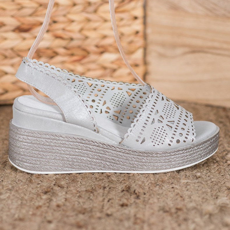 Goodin Sandales compensées ajourées gris 1