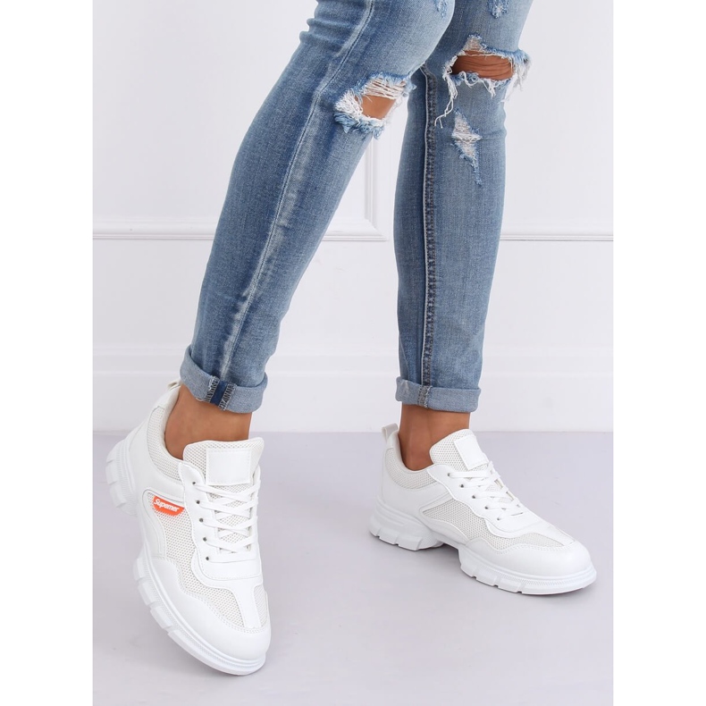 Chaussures de sport blanches C051 Blanco 1 Chaussures de sport blanches C051 Blanco 1