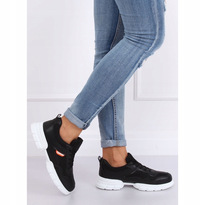 Chaussures de sport noires C051 Negro le noir 1