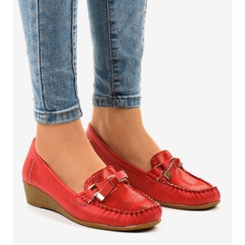 Chaussures compensées rouges mates BO-303 1