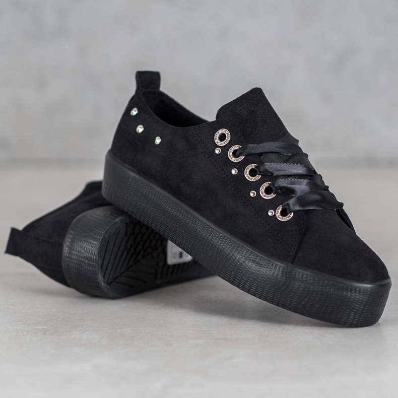 SHELOVET Baskets en daim le noir 1