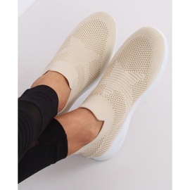 Beige NB330P Chaussures de sport beiges 2 Beige NB330P Chaussures de sport beiges 2